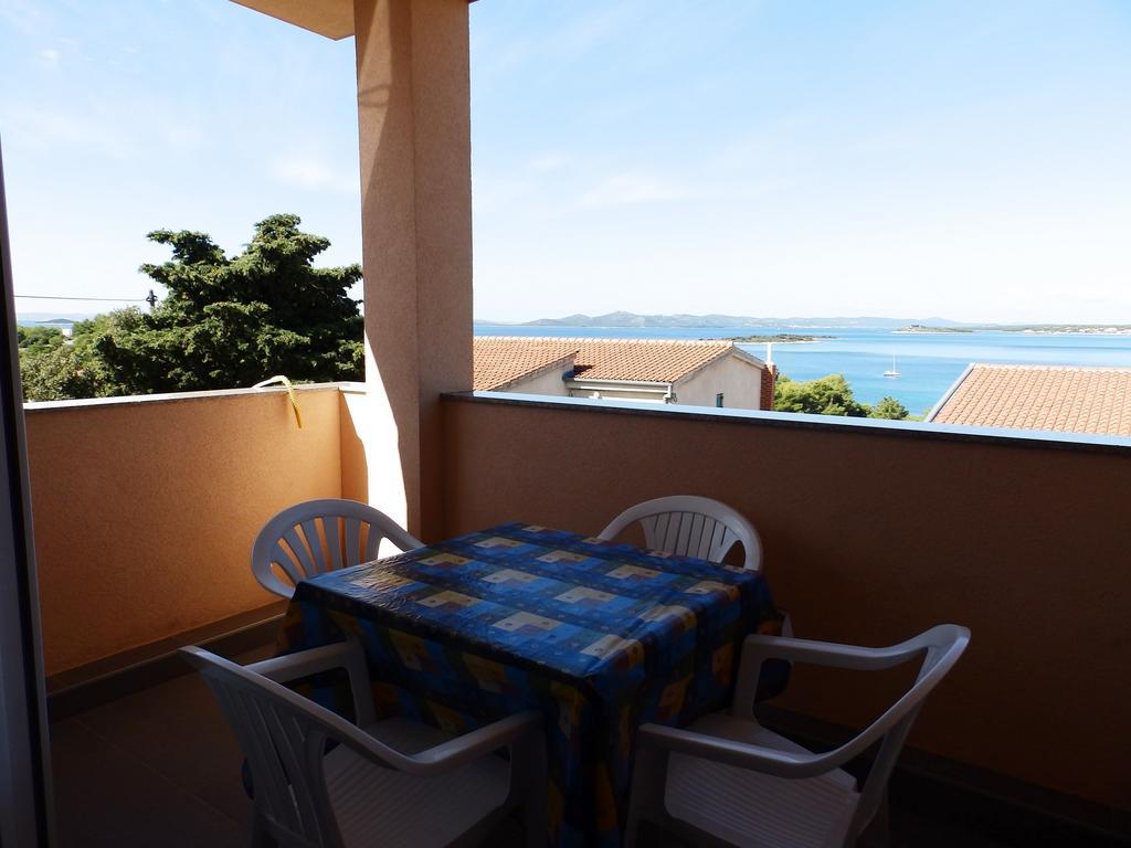 Apartment Sea View Saric دراغ المظهر الخارجي الصورة